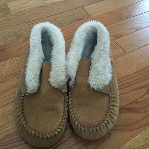 Minnetonka Bootie Slippers