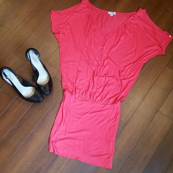 Guess Cold Shoulder, Cinch Bottom Dress