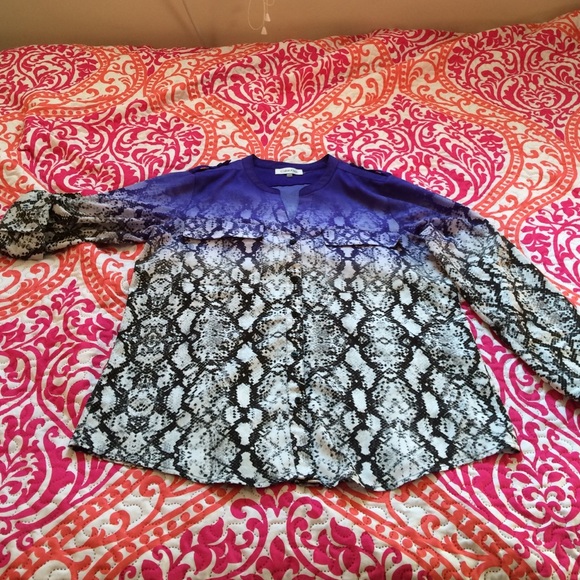 CALVIN KLEIN Purple & Black Snake Print Blouse MED