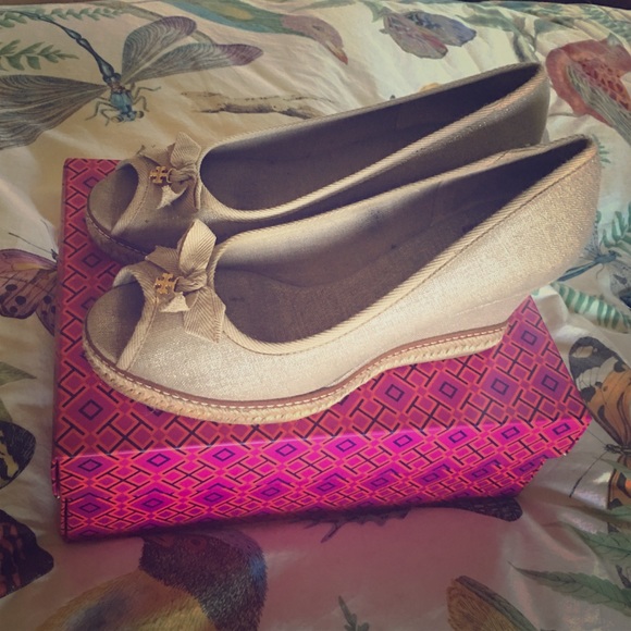 Tory Burch Jackie Metallic Wedge