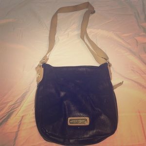 Steve madden black and tan cross body