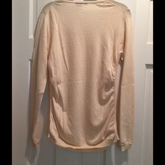 Light weight sweater shirt - Picture 3 of 3