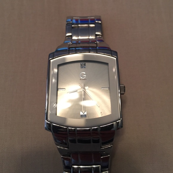 G by Guess