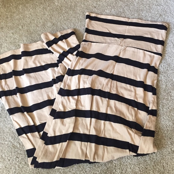 Ladies Forever 21 maxi skirt