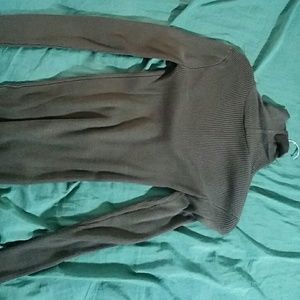 Express tuetleneck sweater