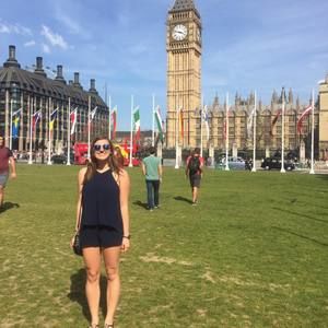 Meet your Posher, Hailey