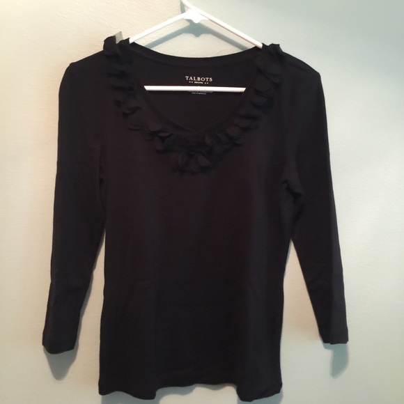 Talbots petite S black tee with floral detail, LN