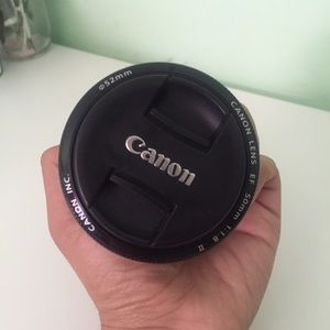Canon 50mm F/1.8