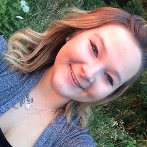 Meet your Posher, Allyson