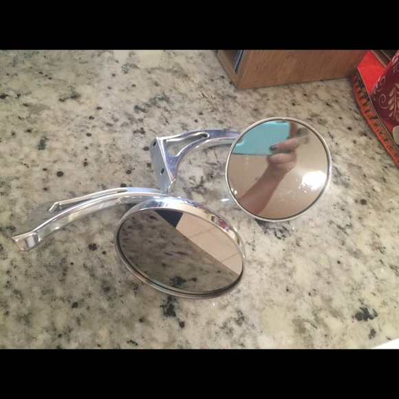Motorcycle Mirrors - Picture 3 of 4