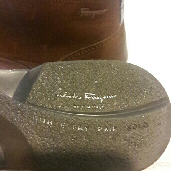 Salvatore Ferragamo high top boots made in italy - Picture 2 of 4
