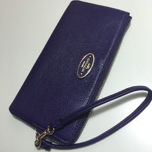 Coach 52555 L-Zip Wallet/Wristlet Purple NWT