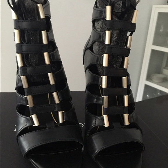 Enzo Angiolini Black Gladiator Heels - Picture 3 of 4