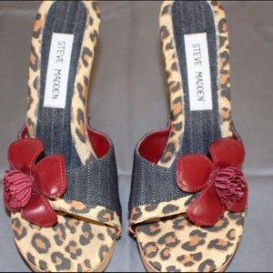 Steve Madden Mixed Media heels
