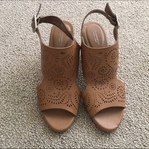 Brown wedges