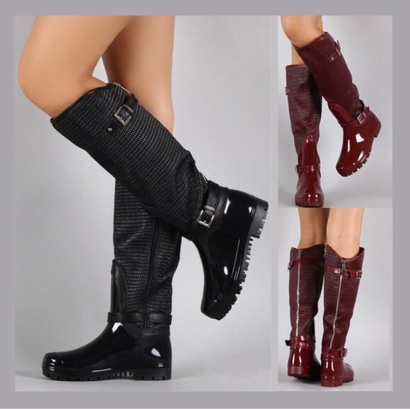 💄Now Available Black Rainboots💄 - Picture 2 of 2