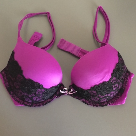 VS Very Sexy Push-up with adjustable straps
