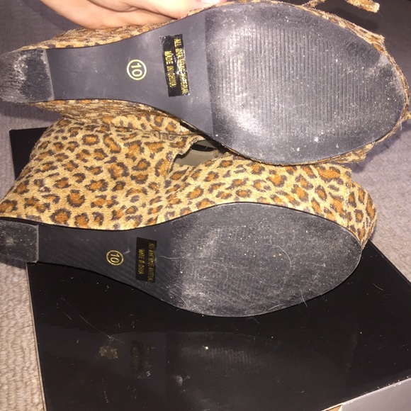 Leopard Wedges. - Picture 4 of 4