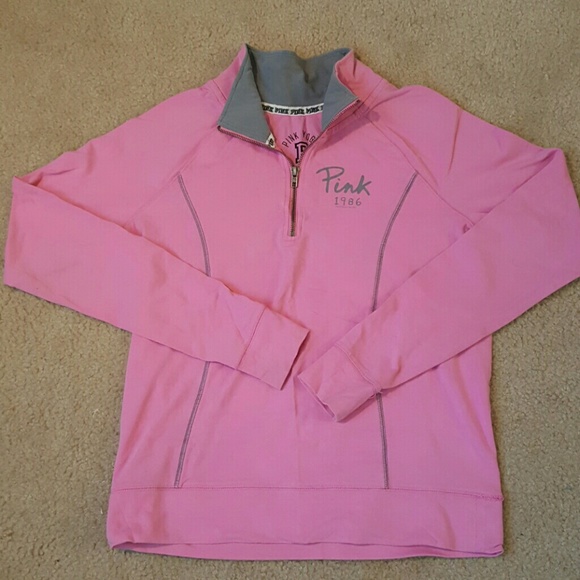 VICTORIA'S SECRET PINK YOGA 1/4 ZIP TOP