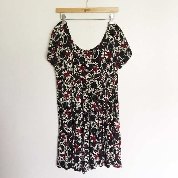 90s Vintage Black & White Pattern Mini Dress