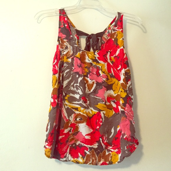 Floral print top - Picture 1 of 2