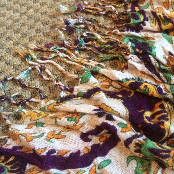 Fashion scarf - Picture 3 of 3