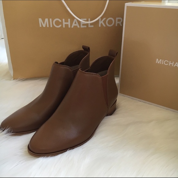 Michael Kors Shoes - MICHAEL KORS boots