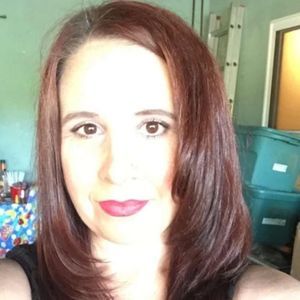 Meet your Posher, Valerie