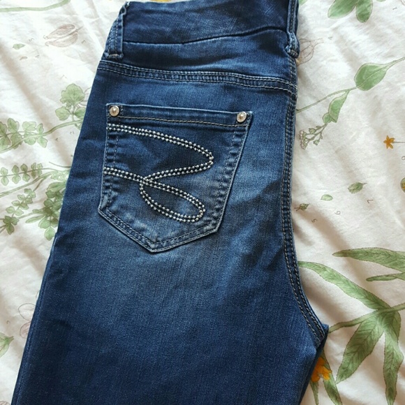 Seven7 Jeans