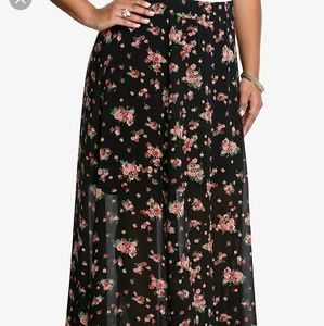 Torrid maxi skirt size 2 18-20
