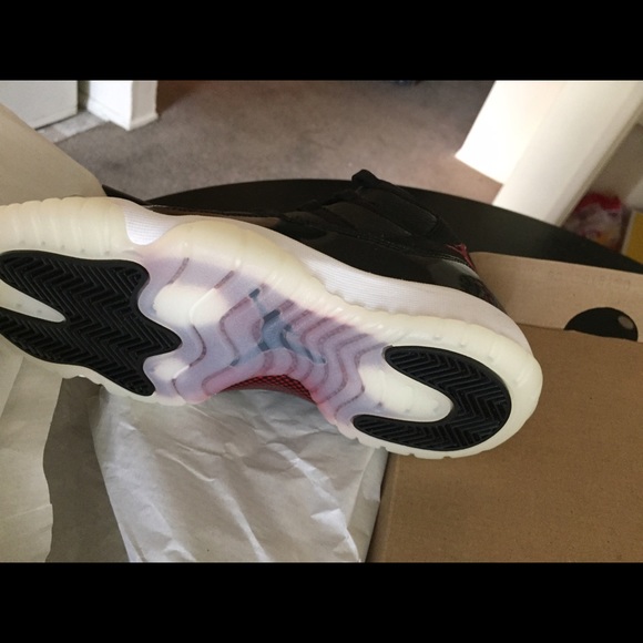 NEW - Picture 2 of 4