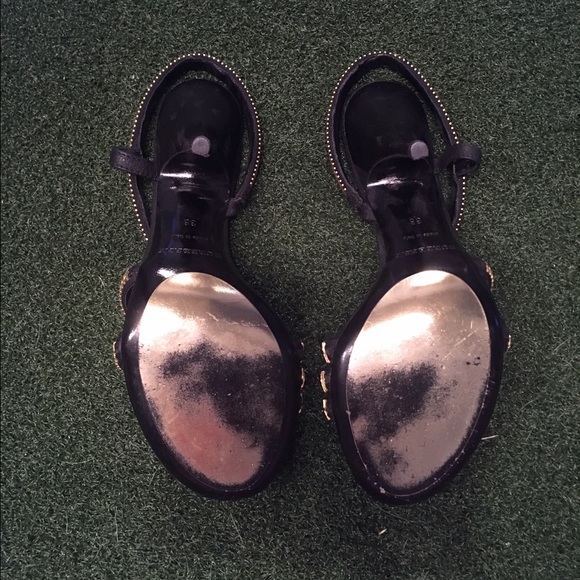 Burberry Heeled Sandals With Zipper Detail - Picture 3 of 4