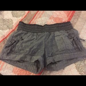 Grey shorts