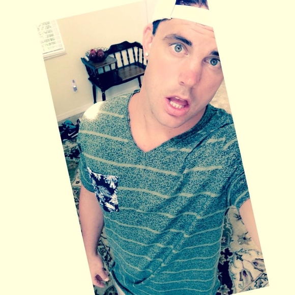 Meet your Posher, Matt - Picture 1 of 1
