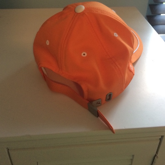 Rickie Fowler Orange Puma hat - Picture 2 of 2