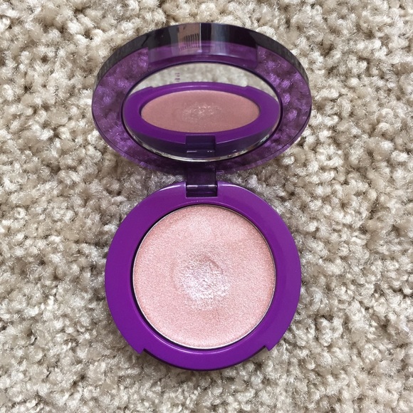 Urban Decay Cream Highlighter