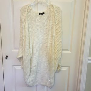 White/cream sweater cardigan size M/L
