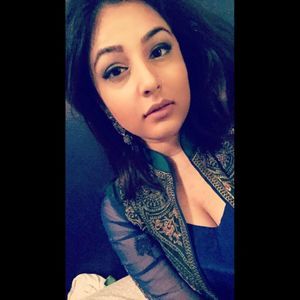 Meet your Posher, Ayesha