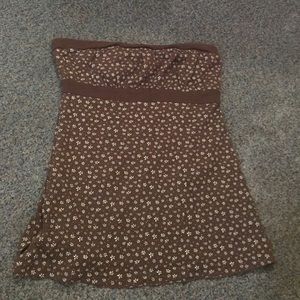 Brown sleeveless tank top