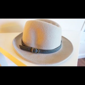 NWOT Grey Wool Fedora