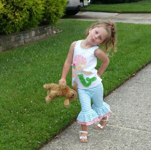 Toddler girl capri set