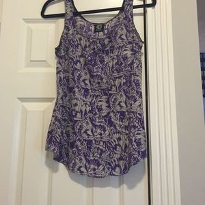 Purple patterned tank top