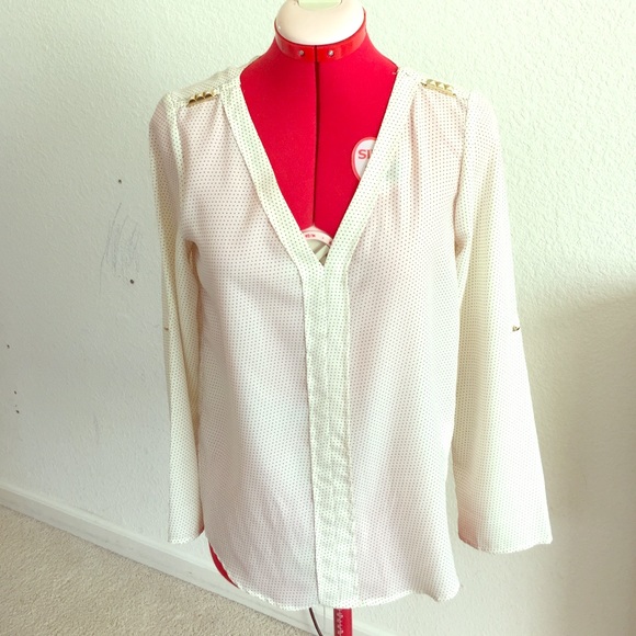 Zara v-neck blouse