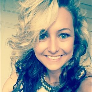 Meet your Posher, Carrington