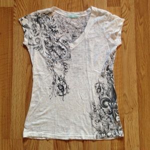 Maurices V Neck shirt