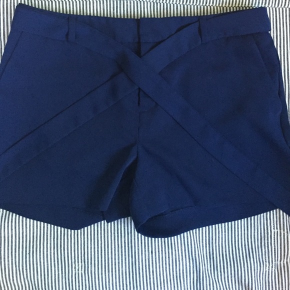 Forever 21 essentials shorts