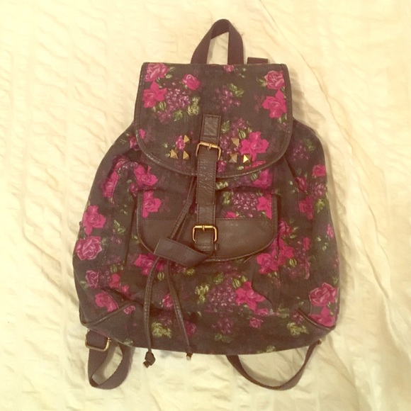 Mossimo Supply Co. Handbags - Mossimo canvas backpack