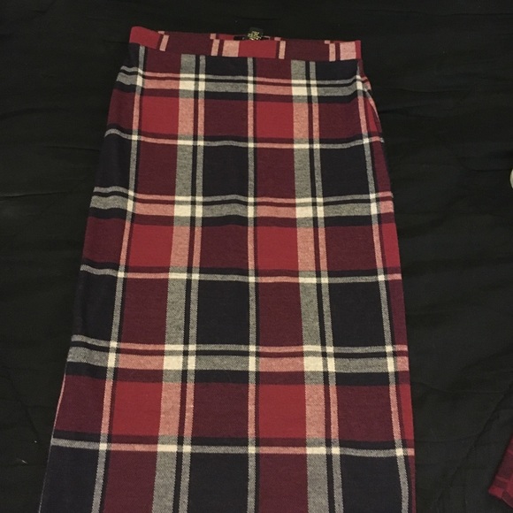 F21 pencil skirt