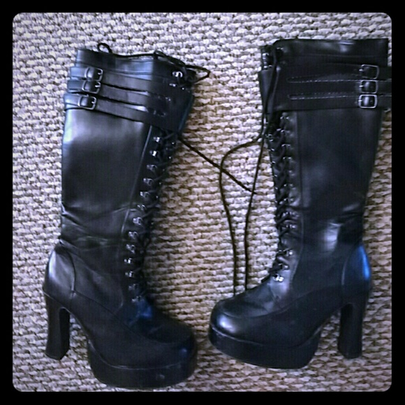 Leather boots