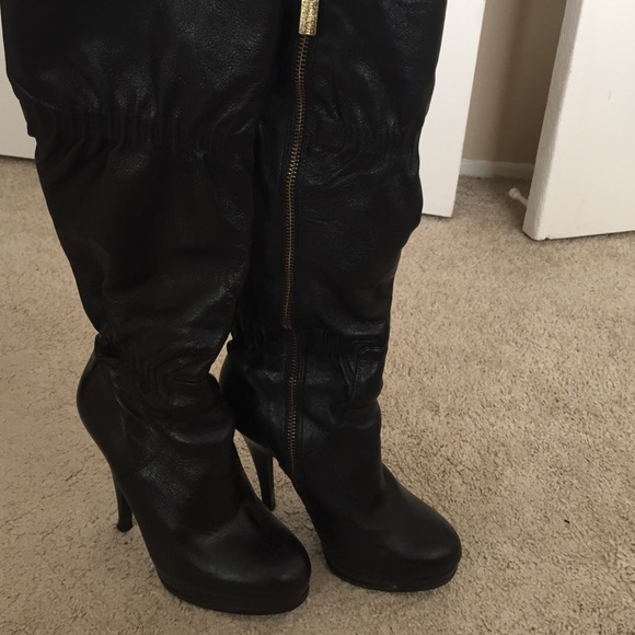 Michael Kors knee length boots - Picture 2 of 3